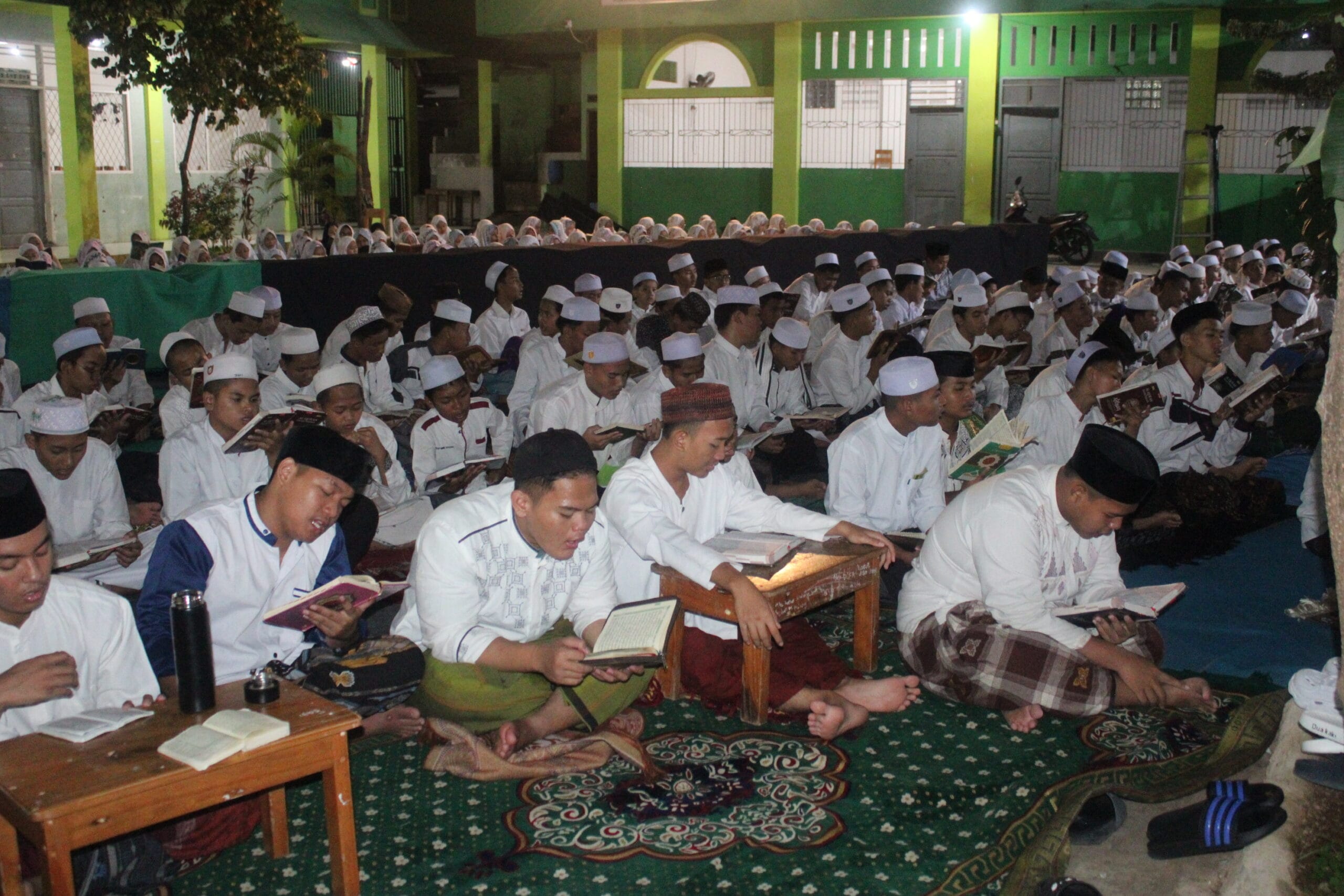 Pembinaan Al-Quran dan kitab kuning MTs At Tahiyyah